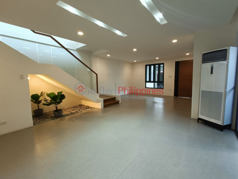 ₱ 44.5Million, Elegant Duplex Type House and Lot for Sale in Taguig near Mckinley-MD