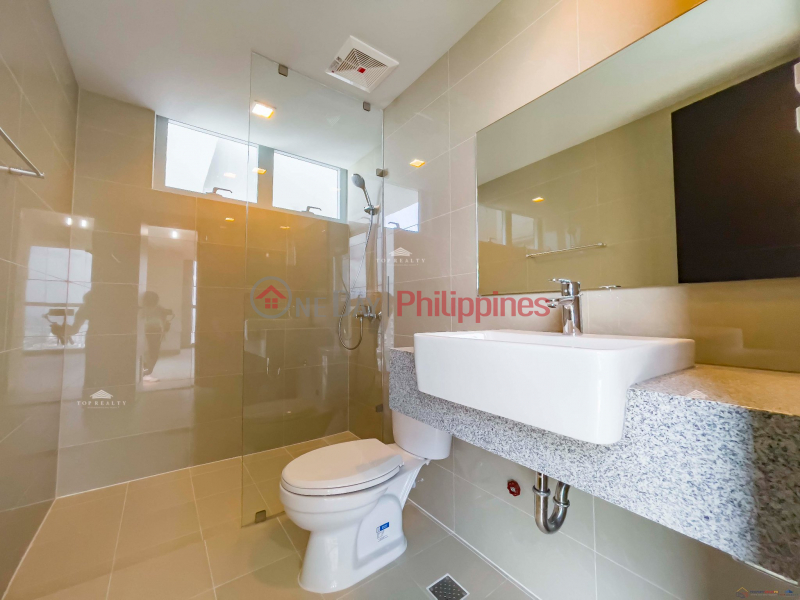Three bedroom condo unit for Sale in Uptown Parksuites at Taguig City Sales Listings