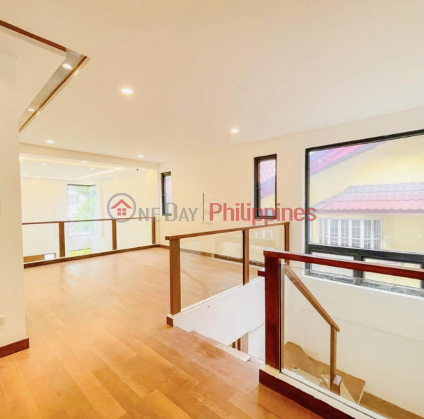 2 STOREY HOUSE AND LOT FOR SALE FILINVEST 1, BATASAN HILLS, COMMONWEALTH AVENUE, QUEZON CITY (Near Philippines, Sales, ₱ 35Million