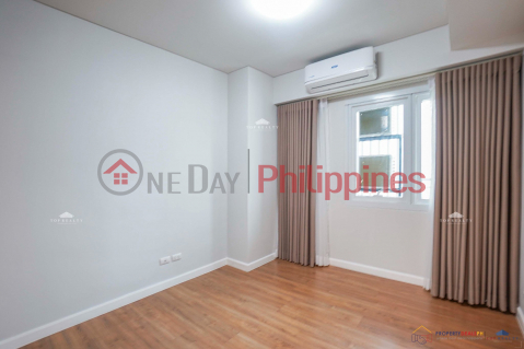 Two Bedroom condo unit for Sale in Two Serendra Sequoia Tower at Taguig City _0