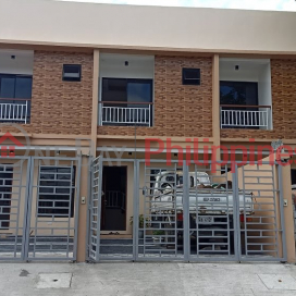 1Car Garage Townhouse for Sale in Las pinas near CAA Road _0