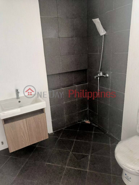 5BR TOWNHOUSE FOR SALE IN TANDANG SORA QUEZON CITY Sales Listings