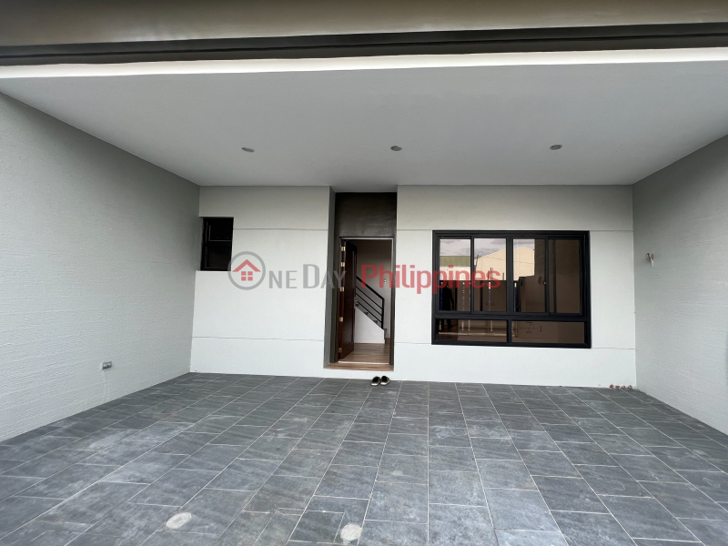 ₱ 9.8Million, Two Storey Townhouse for Sale Modern Brandnew near SM Marilaque-MD