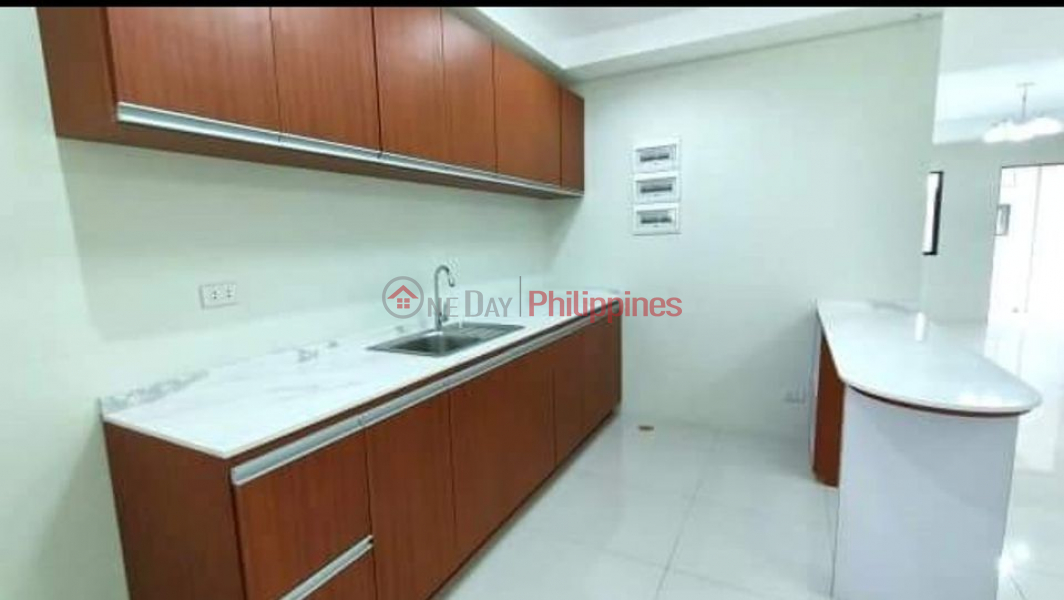 Ready for Occupancy Townhouse for Sale in Multinational Village Pque-MD | Philippines Sales | ₱ 13.5Million