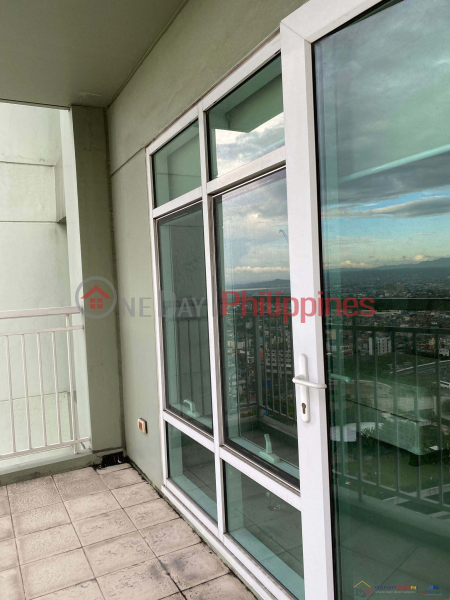 Studio unit for Sale in Two Serendra Red Oak at Taguig City Sales Listings
