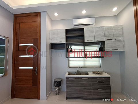 2-Storey Townhouse EDSA Muñoz, Quezon City _0