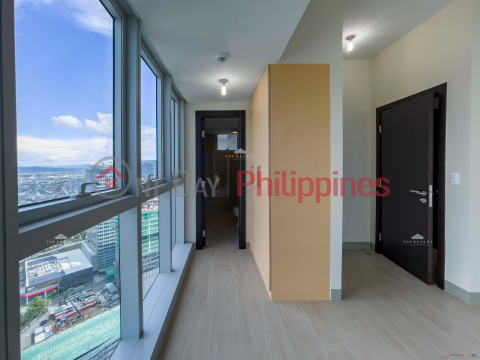Three bedroom condo unit for Sale in Uptown Parksuites at Taguig City _0