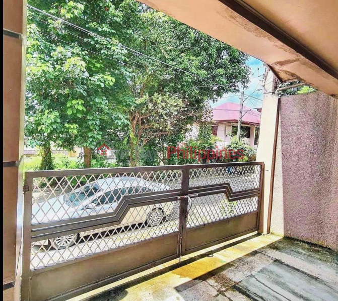 PRE OWNED HOUSE AND LOT FOR SALE FILINVEST BATASAN HILLS, QUEZON CITY (Near Filinvest 1, Sandigan Ba Sales Listings