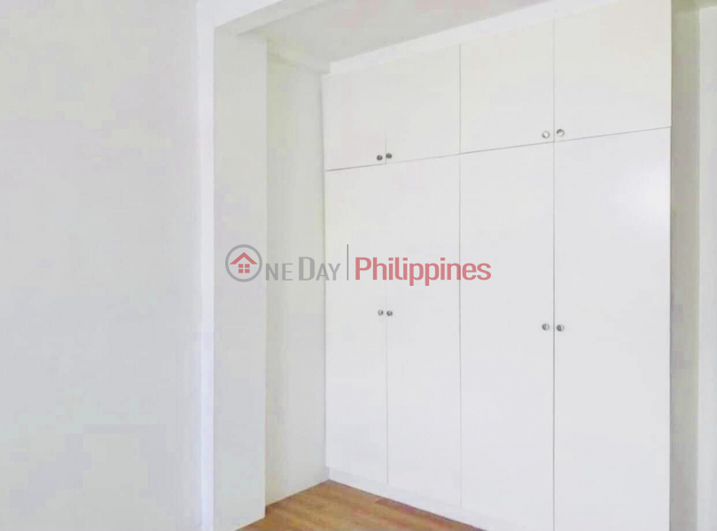 ₱ 14.5Million | 3 STOREY TOWNHOUSE FOR SALE DON ANTONIO HEIGHTS, BRGY HOLY SPIRIT, COMMONWEALTH AVENUE, QUEZON CITY