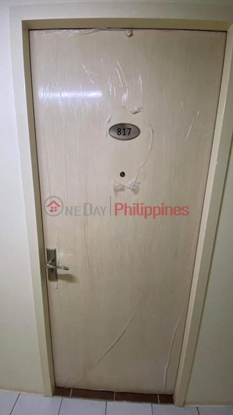 CONDO FOR RENT // SEMI-FURNISHED // ORTIGAS, PASIG _0