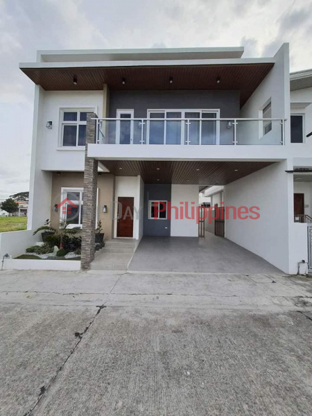₱ 20.5Million | House and Lot for sale in Gated village in Brgy. Cuayan, Angeles City, Pampanga. Modern house.