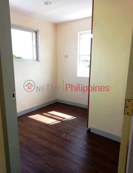 ₱ 6.95Million | Three Storey Las pins Townhouse for Sale in All Homes Las pinas
