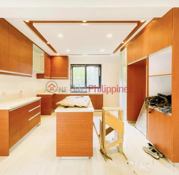 2 STOREY HOUSE AND LOT FOR SALE FILINVEST 1, BATASAN HILLS, COMMONWEALTH AVENUE, QUEZON CITY (Near Philippines, Sales, ₱ 35Million