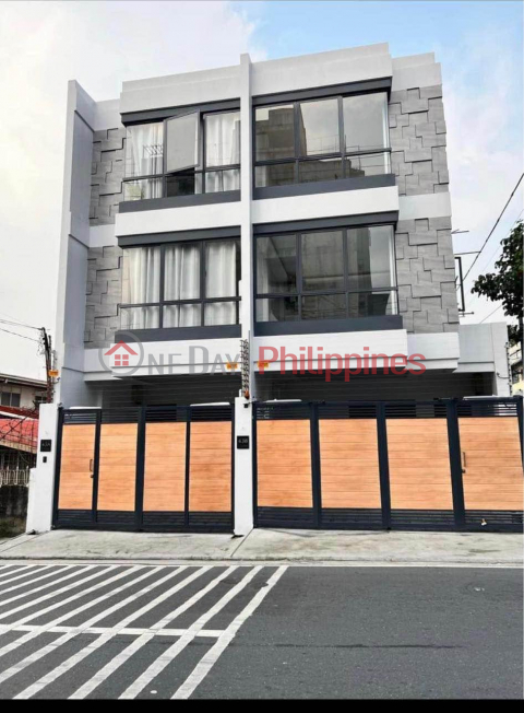 3-Storey Townhouse in CUBAO EASTnear Gateway mall, Anonas, Kalayaan Ave. Few blocks away from LRT-2 _0