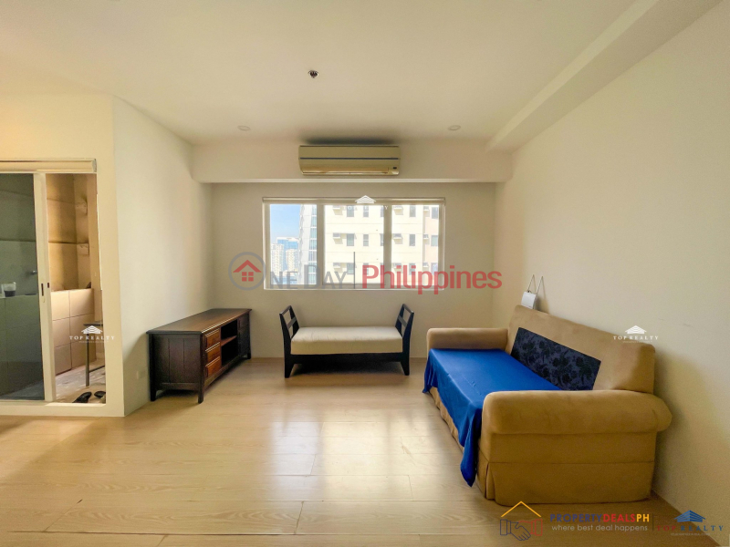 Three bedroom condo unit for Sale in South of Market at Taguig City Sales Listings