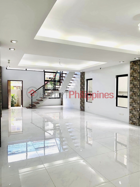 With Swimming Pool New (ROSE-8959217573)_0