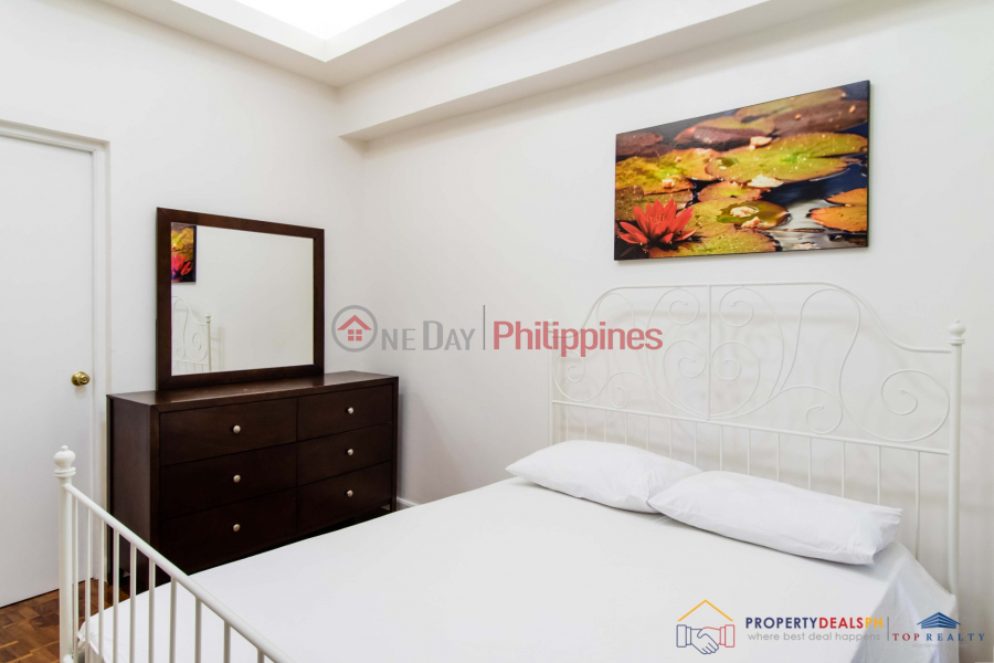 ₱ 23.60Million, Two Bedroom condo unit for Sale in BSA Tower at Makati City