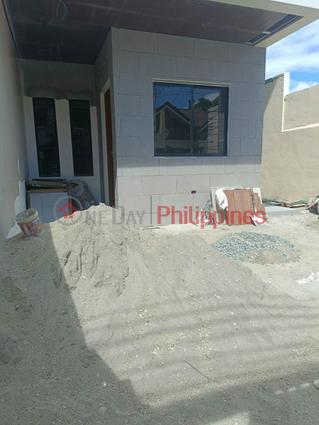 ₱ 9.8Million Duplex Type House and Lot for Sale in Pilar Village Las pinas