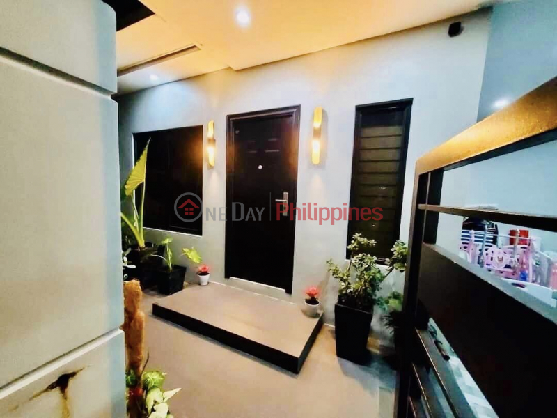 PRE-OWNED HOUSE AND LOT FOR SALE Dahlia Avenue, West Fairview, Quezon City 1 YEAR OLD HOUSE, Philippines | Sales ₱ 20Million